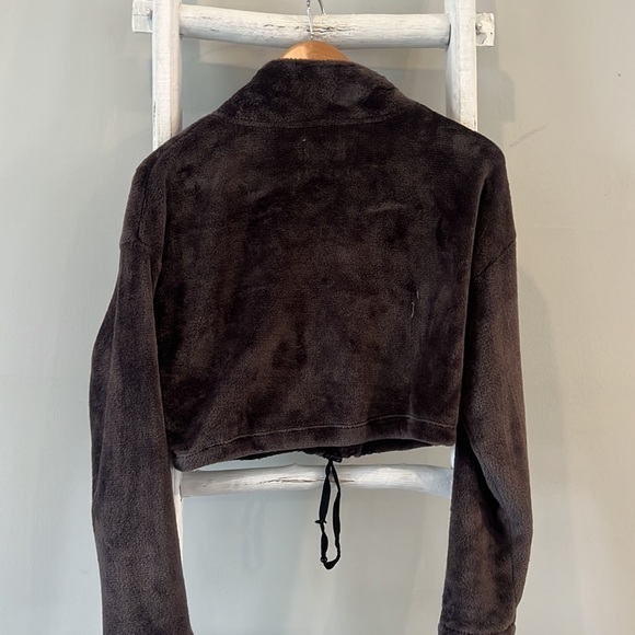 Urban outfitters cropped drawstring fleece teddy quarter zip brown pullover xs - Picture 6 of 6